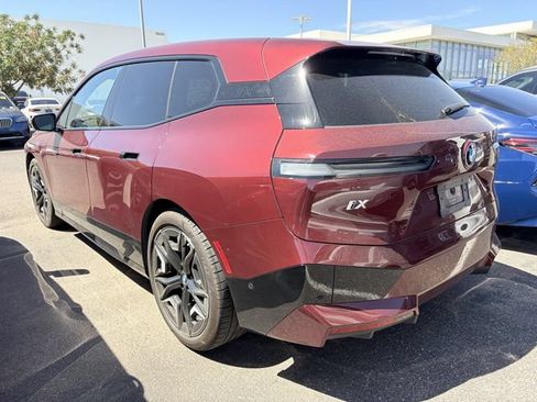 Certified 2024 BMW iX xDrive50 w/ Premium Package AWD/4WD image 10