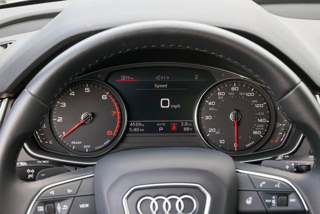 Certified 2023 Audi Q5 2.0T Premium w/ Convenience Package AWD/4WD image 10