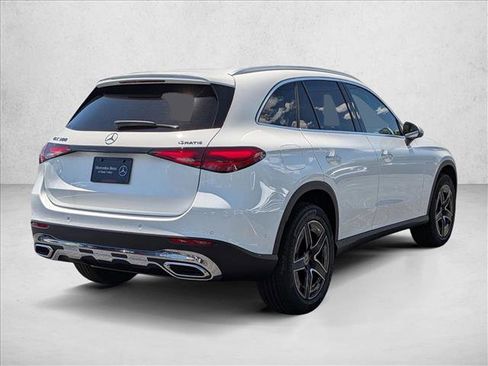 New 2026 Mercedes-Benz GLC 300 4MATIC image 2