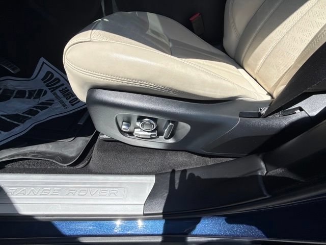 Used 2019 Land Rover Range Rover Sport HSE Dynamic AWD/4WD image 6