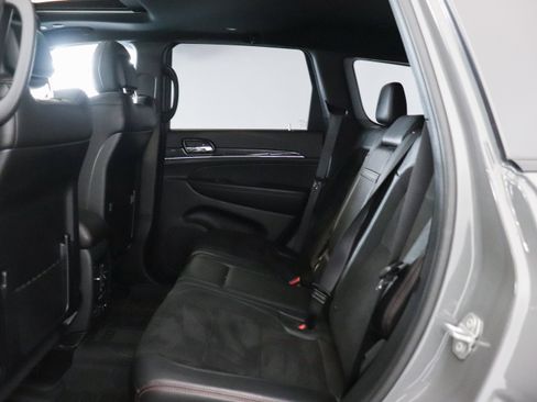 Used 2021 Jeep Grand Cherokee Trailhawk image 15