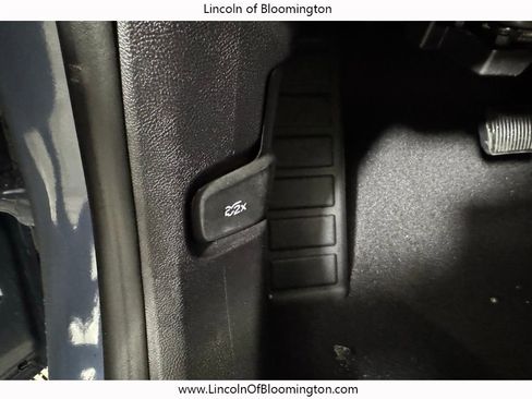 New 2026 Lincoln Corsair Premiere image 38