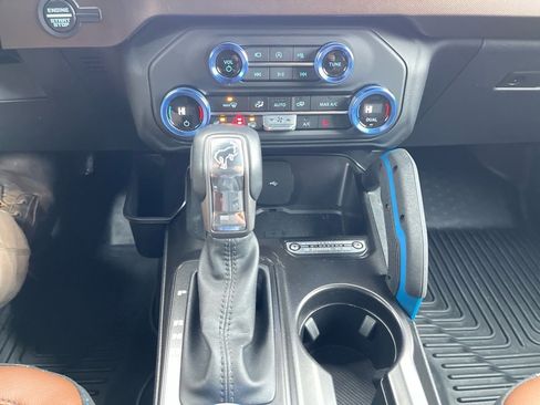 Used 2023 Ford Bronco Outer Banks image 21