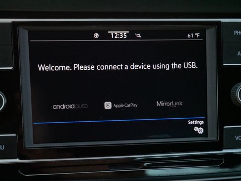 Certified 2023 Volkswagen Jetta Sport FWD image 27