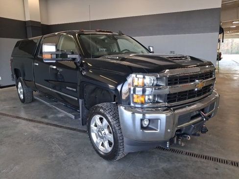 Used 2017 Chevrolet Silverado 2500 LTZ w/ Duramax Plus Package image 2