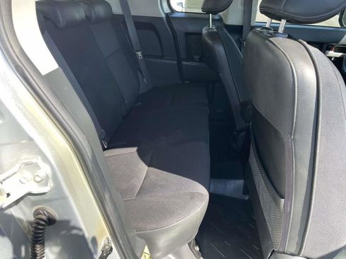 Used 2007 Toyota FJ Cruiser 4WD image 42