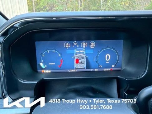 Used 2023 Ford F250 Lariat w/ FX4 Off-Road Package AWD/4WD image 22