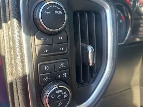 Used 2020 Chevrolet Silverado 2500 LTZ w/ LTZ Texas Edition image 22