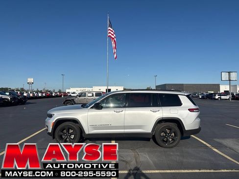 Used 2022 Jeep Grand Cherokee L Limited w/ Luxury Tech Group II AWD/4WD image 1
