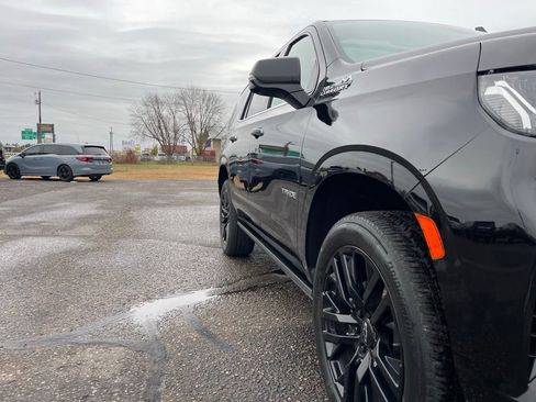 Used 2021 Chevrolet Tahoe High Country w/ Premium Package image 14