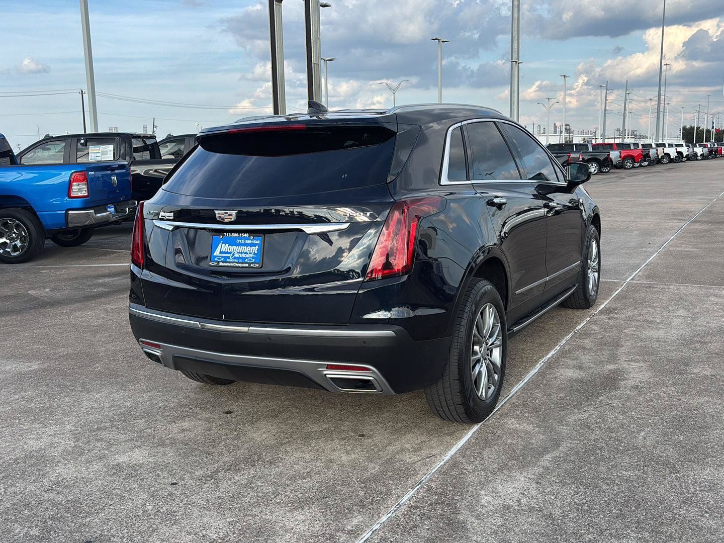 Used 2022 Cadillac XT5 Premium Luxury FWD image 12