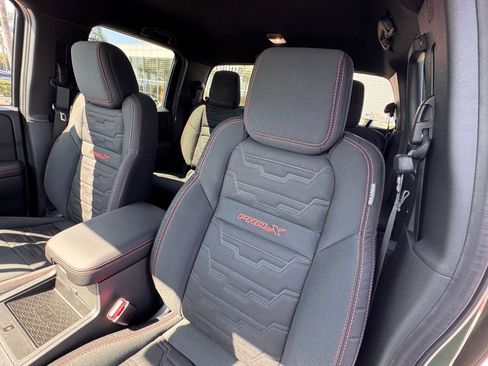 New 2025 Nissan Frontier PRO-4X image 10