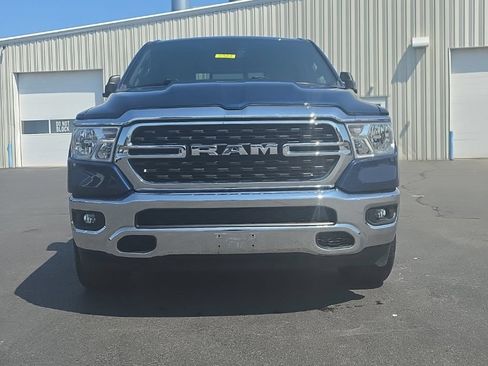 Used 2022 RAM 1500 Big Horn AWD/4WD image 2