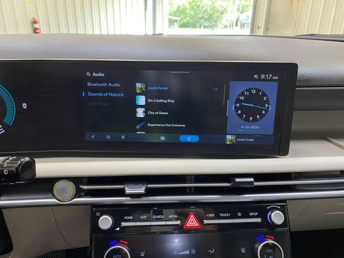 Used 2025 Hyundai Tucson SEL FWD image 40