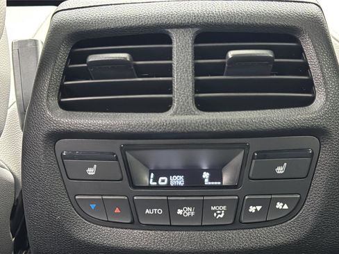Used 2021 Honda Passport Touring image 27