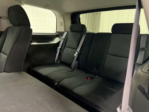 Used 2011 Chevrolet Tahoe LS AWD/4WD image 22