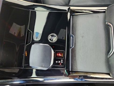 Used 2025 Land Rover Range Rover Sport Dynamic SE image 49