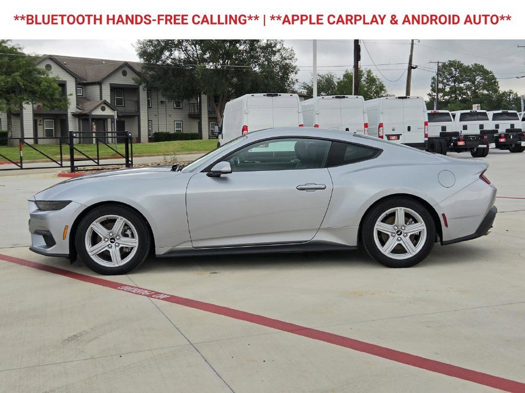 Used 2026 Ford Mustang Premium RWD image 5