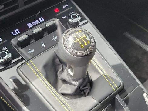 Certified 2026 Porsche 911 GT3 RWD image 34