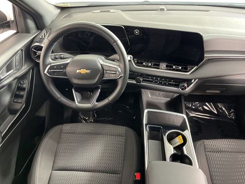 Certified 2025 Chevrolet Equinox LT image 4