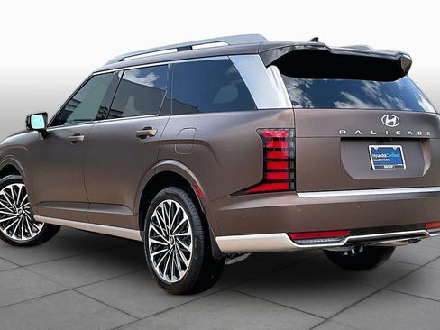 Certified 2026 Hyundai Palisade Calligraphy AWD/4WD image 12