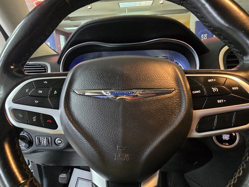 Used 2019 Chrysler 300 Touring w/ Driver Convenience Group AWD/4WD image 25