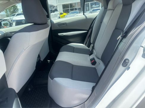 Used 2023 Toyota Corolla LE FWD image 7