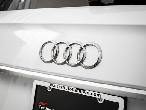 Certified 2023 Audi Q5 2.0T Premium Plus w/ Premium Plus Package image 18