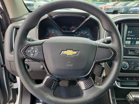 Used 2018 Chevrolet Colorado W/T w/ WT Convenience Package RWD image 20