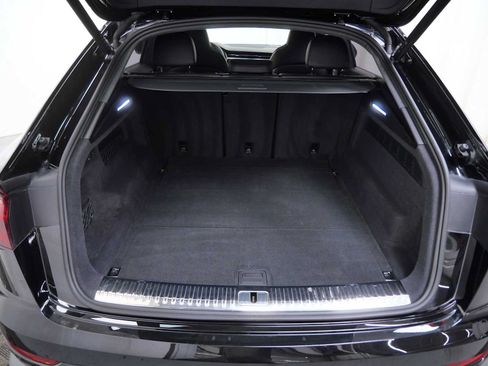 Used 2025 Audi RS Q8 performance AWD/4WD image 18