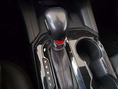 Used 2021 Chevrolet Blazer RS w/ Enhanced Convenience Package FWD image 18