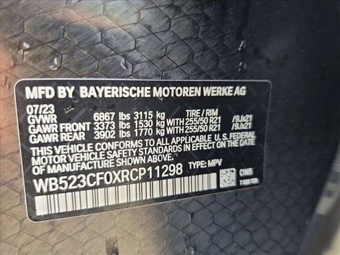 Used 2024 BMW iX xDrive50 w/ Premium Package AWD/4WD image 15