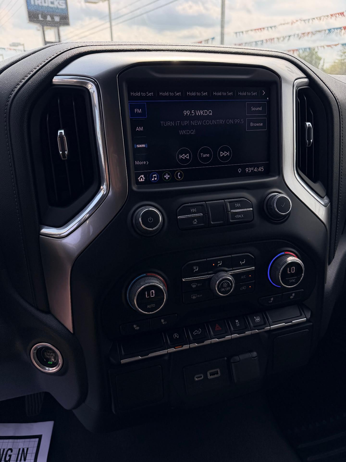 Used 2022 Chevrolet Silverado 1500 RST AWD/4WD image 14