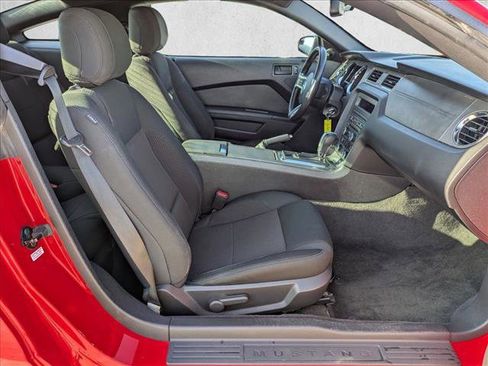 Used 2014 Ford Mustang Coupe w/ Equipment Group 102A image 18