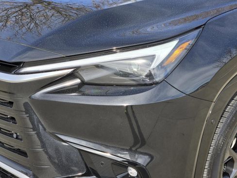 New 2026 Lexus TX 500h AWD image 20