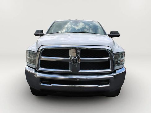 Used 2018 RAM 2500 Tradesman w/ Chrome Appearance Group AWD/4WD image 2