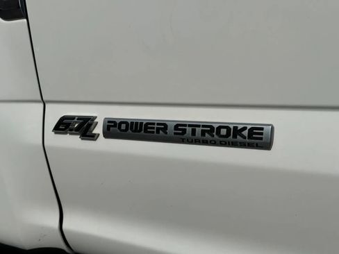 Used 2019 Ford F250 XL w/ Power Equipment Group image 34