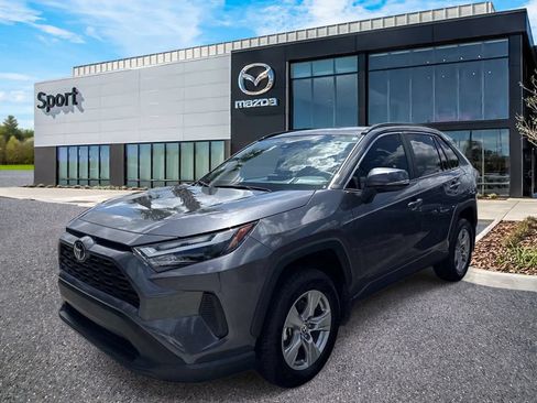 Used 2025 Toyota RAV4 XLE w/ Convenience Package FWD image 7
