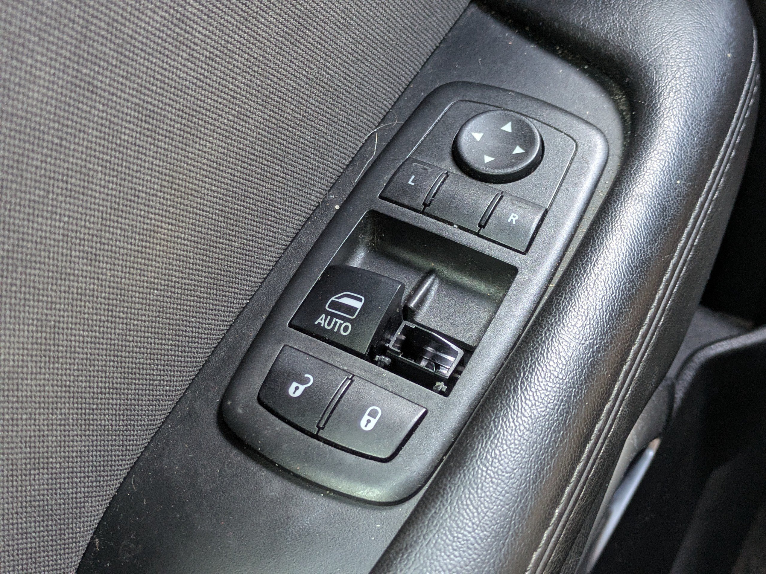 Used 2018 Dodge Challenger SXT RWD image 20