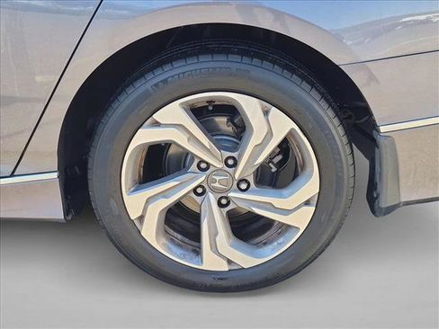 Used 2020 Honda Accord EX image 14