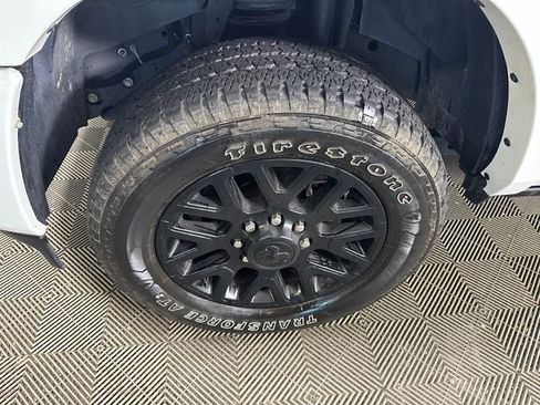 Used 2025 RAM 2500 Limited AWD/4WD image 10