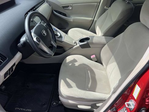 Used 2012 Toyota Prius Three FWD image 9