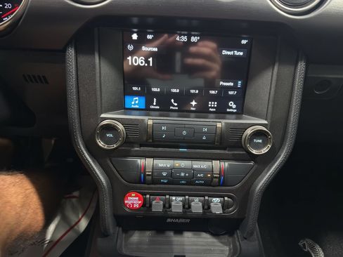 Used 2017 Ford Mustang Shelby GT350 w/ Electronics Package RWD image 28