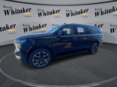 Used 2023 Chevrolet Suburban RST image 1