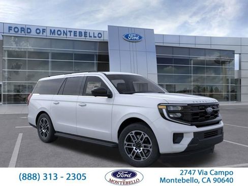 New 2026 Ford Expedition Max Active RWD image 1