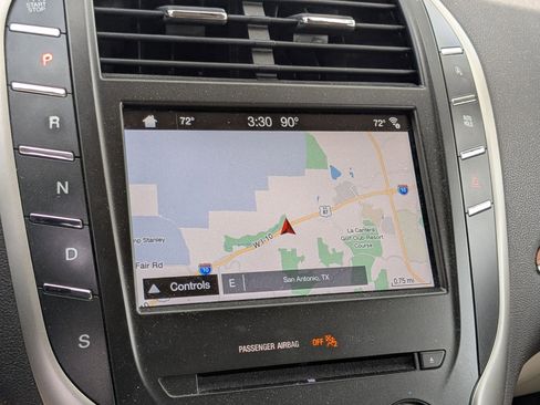 Used 2017 Lincoln MKC Select w/ Select Plus Package FWD image 15