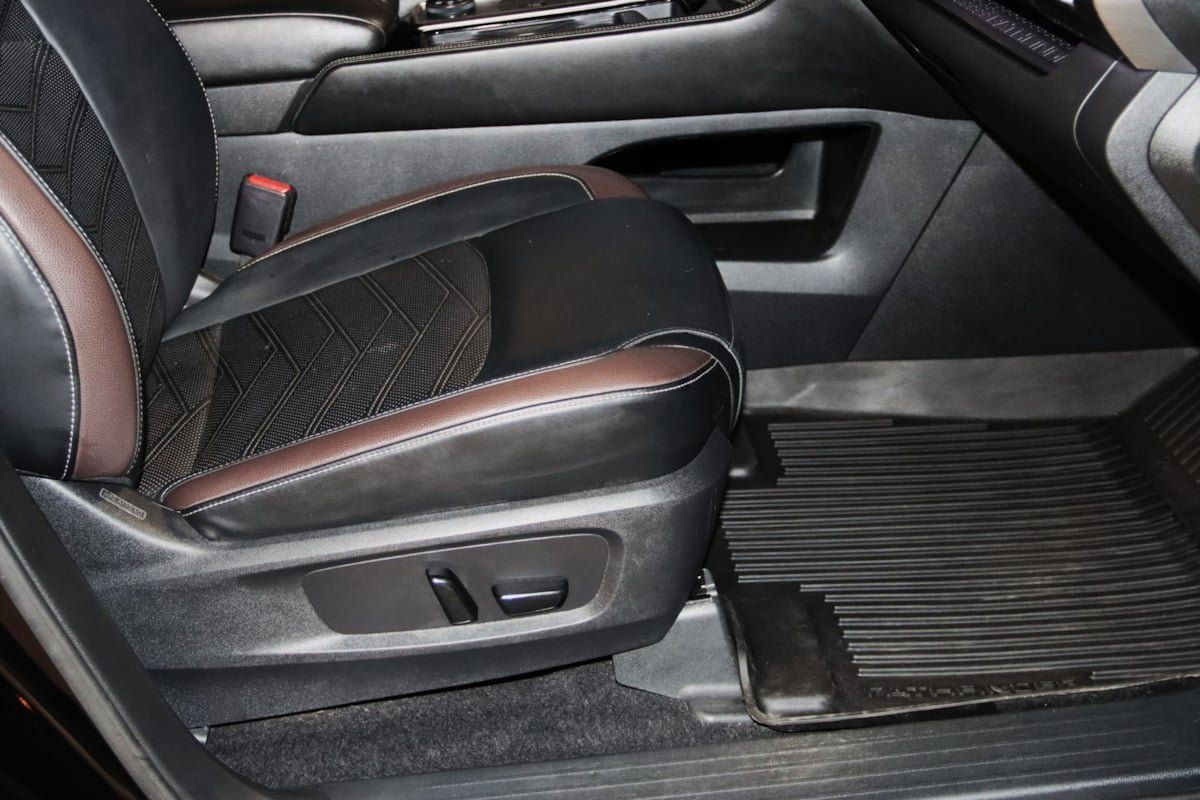 Used 2022 Nissan Pathfinder Platinum AWD/4WD image 58