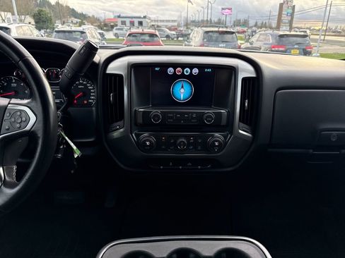 Used 2017 Chevrolet Silverado 2500 LT w/ LT Convenience Package image 25