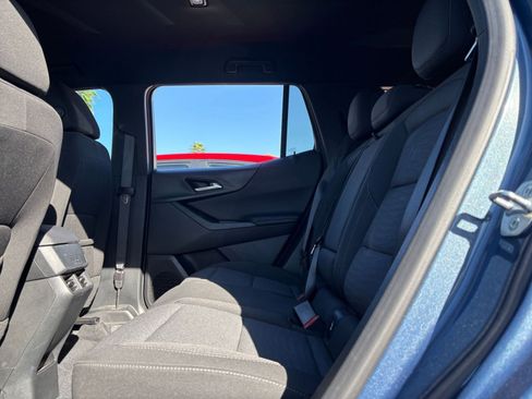 Used 2025 Chevrolet Equinox LT image 27