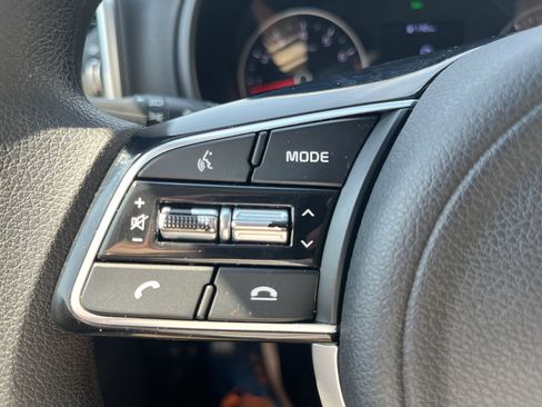 Used 2022 Kia Sportage LX FWD image 16